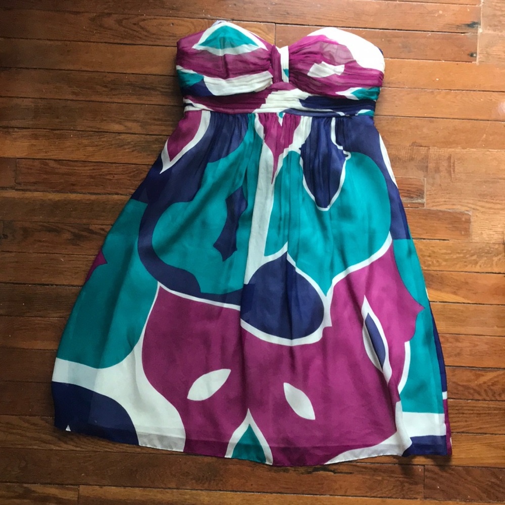 Strapless dress